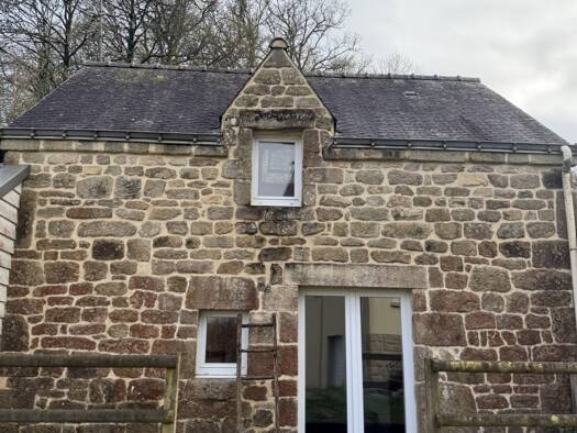 Maison à vendre 71 000 € 2 pièces 1 chambre 42 m² 900 m² de terrain Melrand 56310