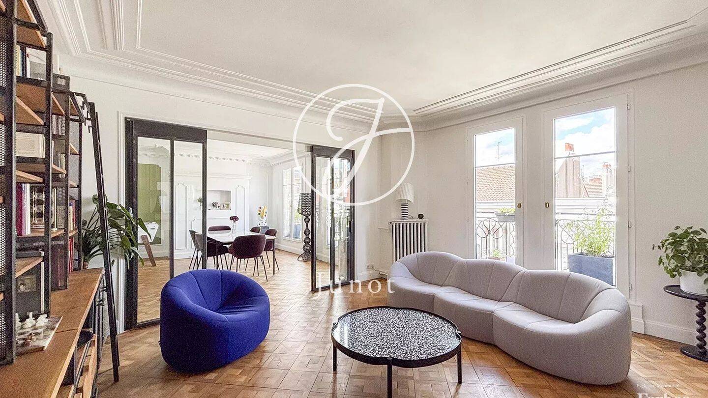 Appartement 7 pièces 187 m² · à Lille · 186,6 m² · 850 000 €