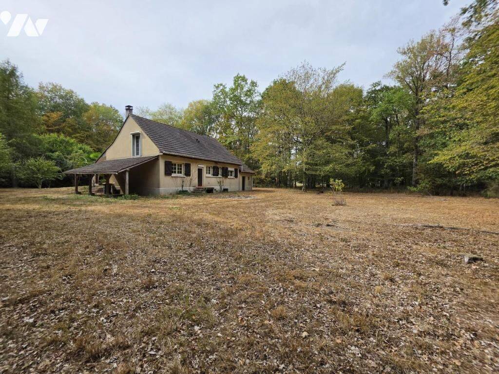 Maison 6 pièces 141 m² · à Chailly-en-Gâtinais · 141 m² · 91 800 €