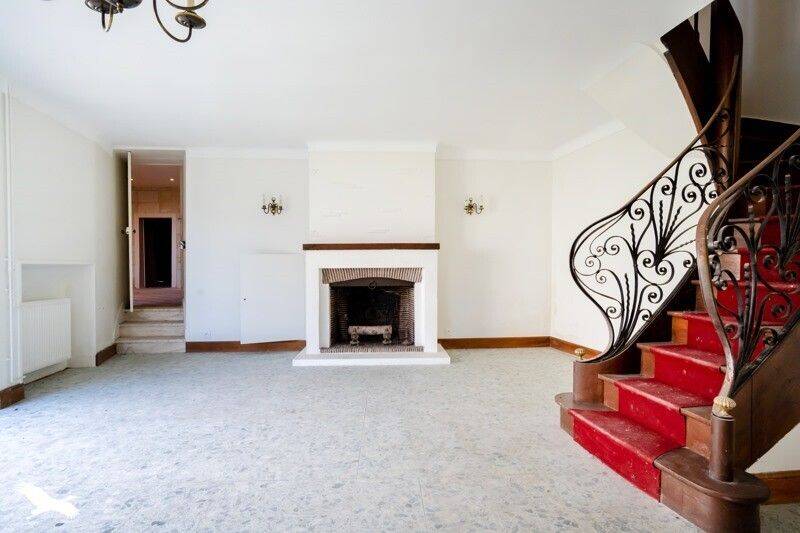 Maison 6 pièces 165 m² · à Sainte-Maure-de-Touraine · 165 m² · 199 716 €