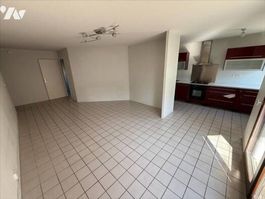 Appartement à vendre 180 000 € 4 pièces 3 chambres 80 m² RDC Grenoble 38000