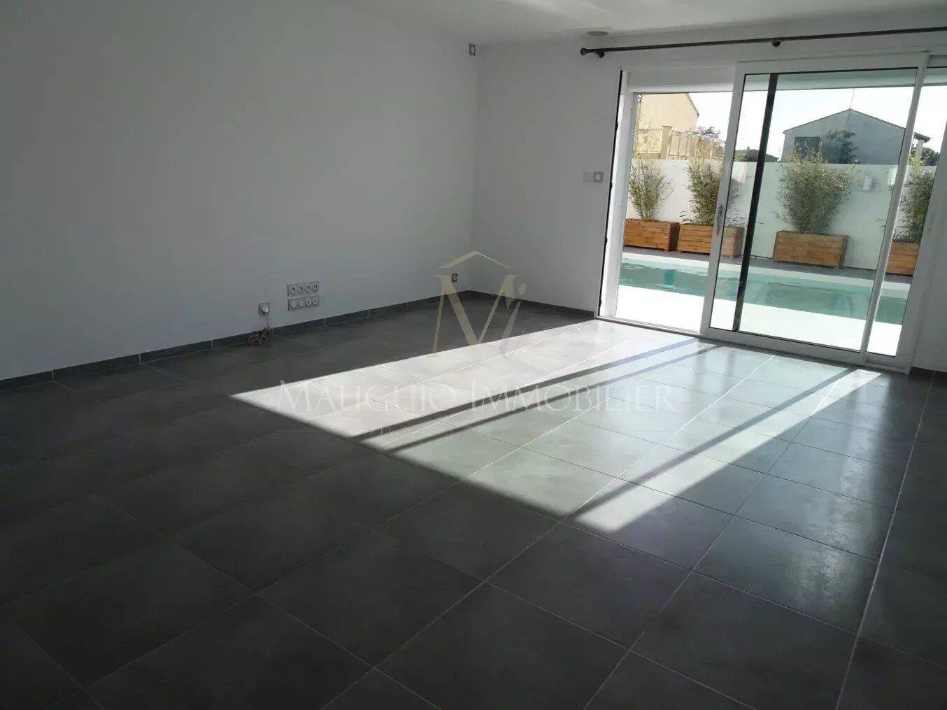 Maison 7 pièces 172 m² · à Mauguio · 172 m² · 2 500 €/mois