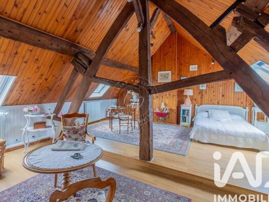 Maison de ville à vendre 415 000 € 5 pièces 3 chambres 112 m² 330 m² de terrain Bas Maule 78580