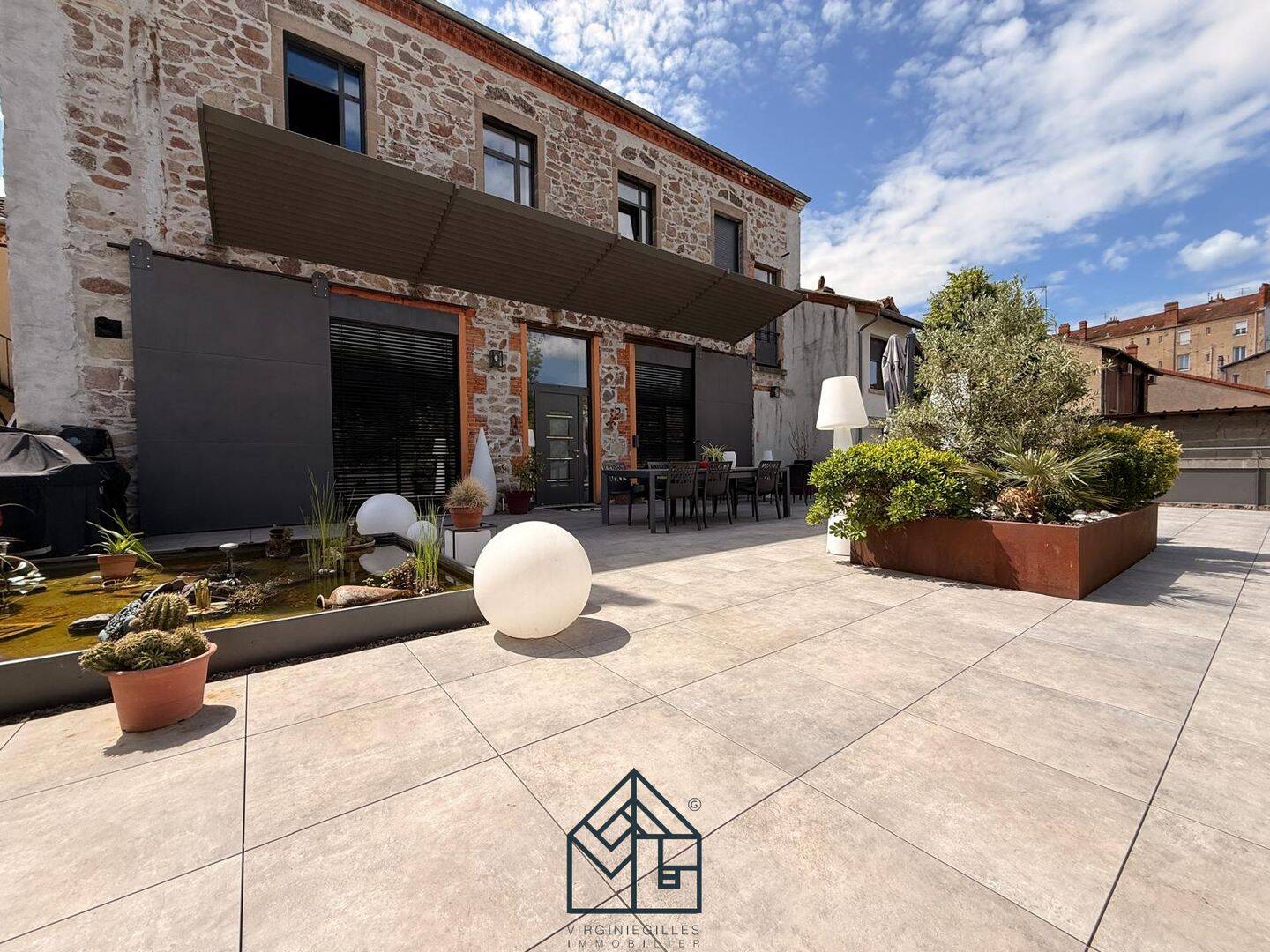 Appartement 6 pièces 173 m² · à Roanne · 172,6 m² · 349 000 €