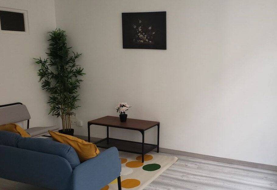 Appartement 2 pièces 28 m² · à Créteil · 28 m² · 477 €