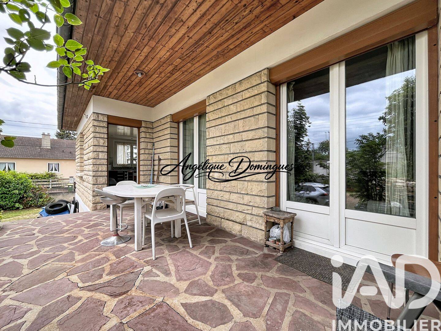 Maison 5 pièces 134 m² · à Aubergenville · 134 m² · 380 000 €