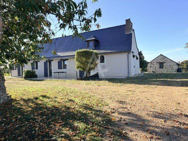 Maison 5 pièces 158 m² · à Juvardeil · 158 m² · 313 000 €