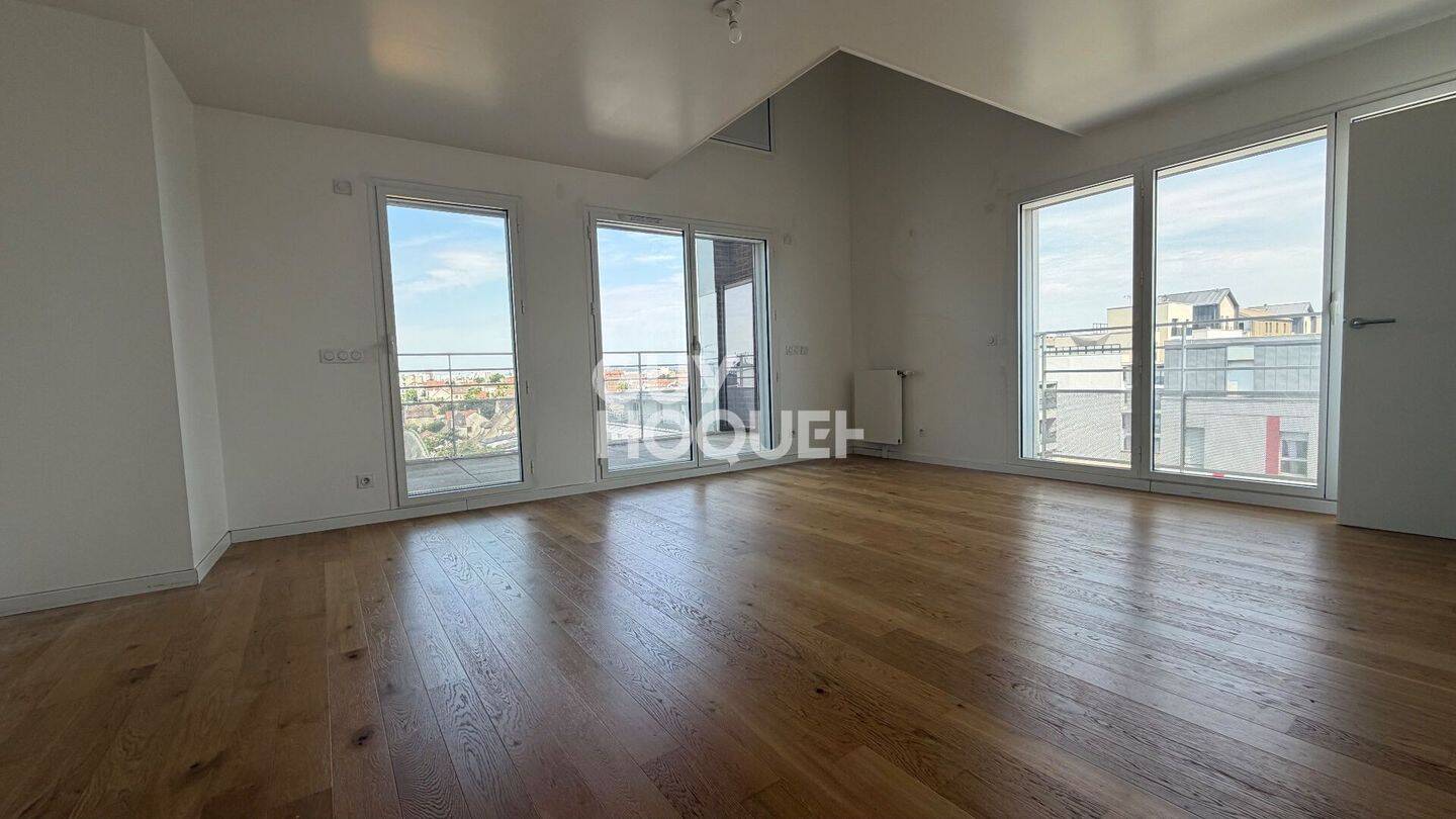 Appartement 4 pièces 95 m² · à Pantin · 94,8 m² · 1 692 €