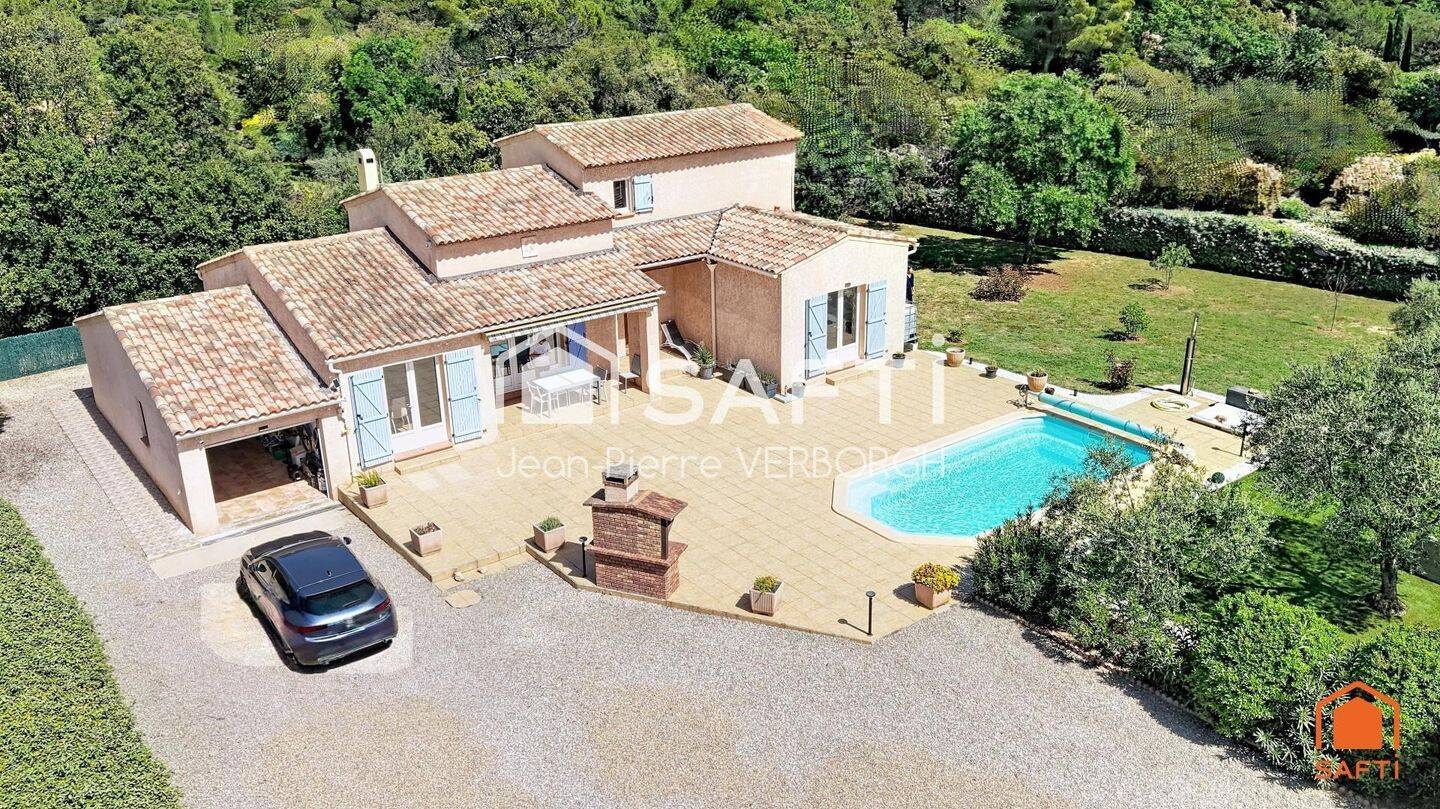 Maison 5 pièces 114 m² · à Aups · 114 m² · 449 000 €