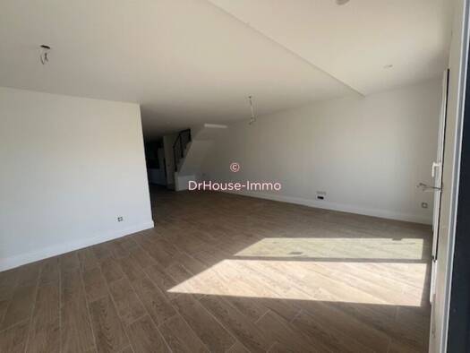 Maison à vendre 238 000 € 5 pièces 3 chambres 120,6 m² 190 m² de terrain Tauriac 33710