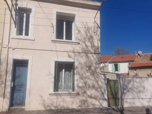 Appartement à vendre 158 000 € 3 pièces 2 chambres 57 m² Étage 1/1 Les Lauzards Salon-de-Provence 13300