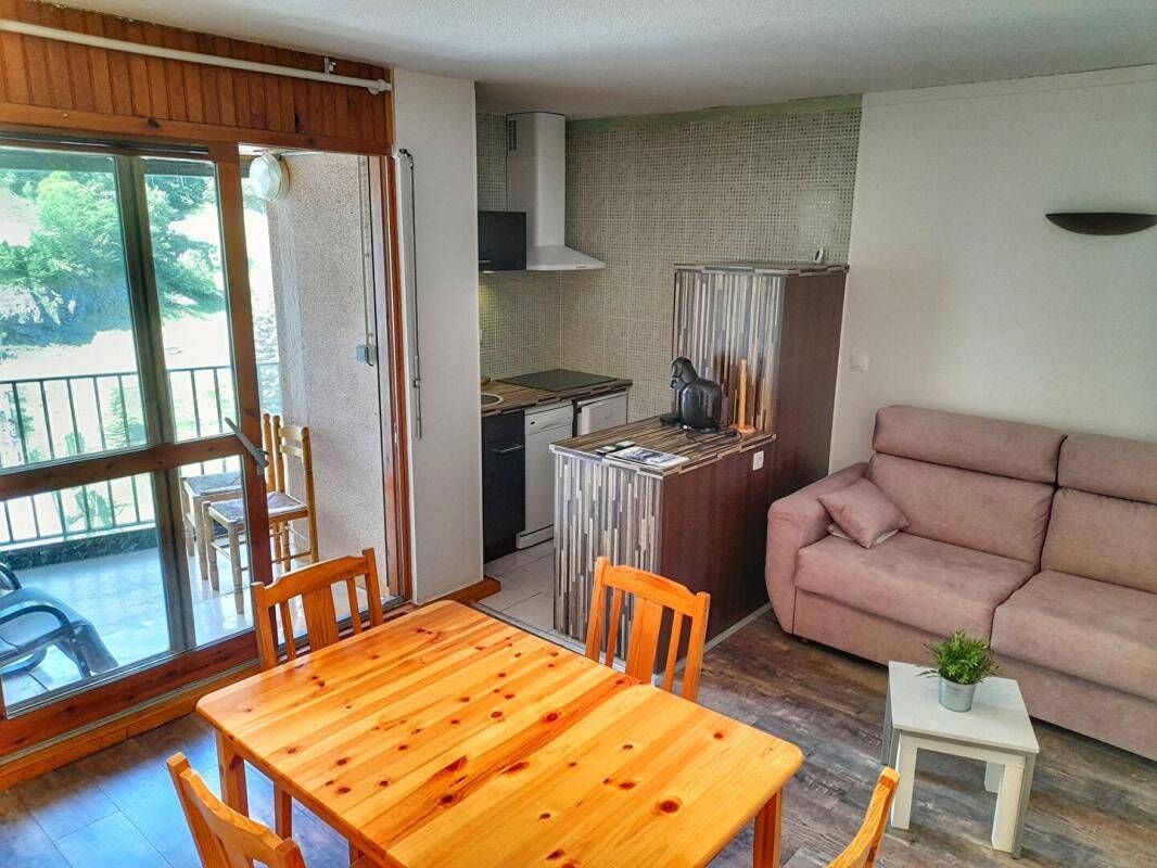 Appartement 1 pièce 30 m² · à Eaux-Bonnes · 30 m² · 75 000 €