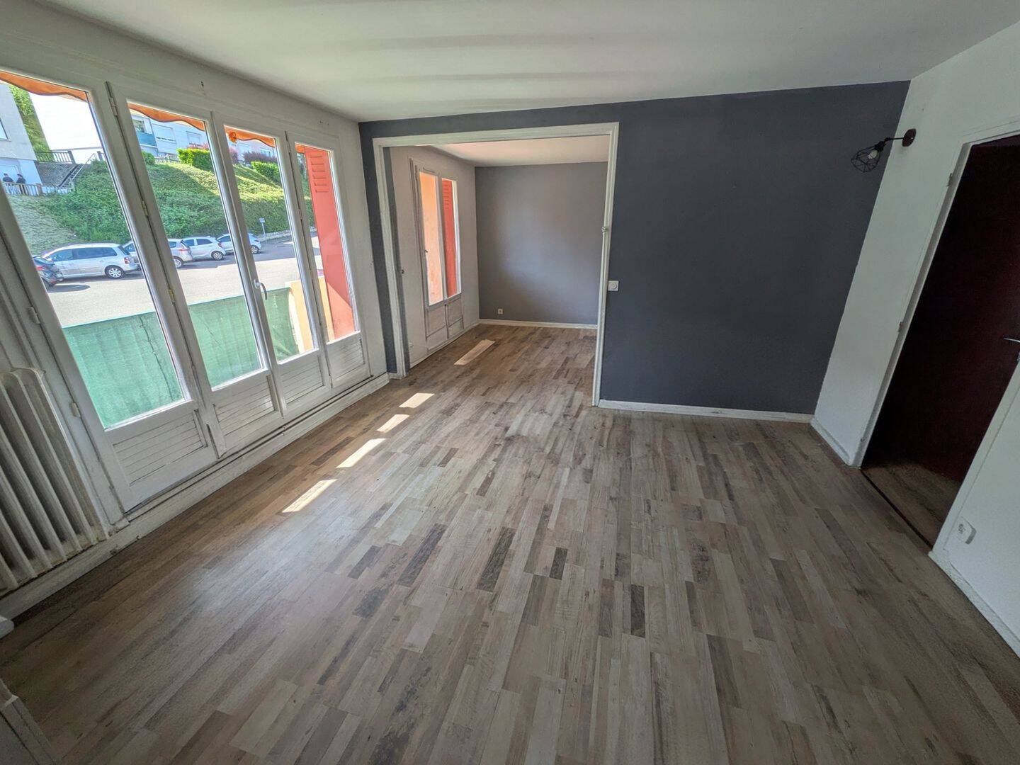 Appartement 3 pièces 78 m² · à Paron · 78 m² · 100 000 €