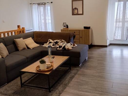 Maison à vendre 148 000 € 4 pièces 2 chambres 107 m² 52 m² de terrain Centre Ruelle-sur-Touvre 16600