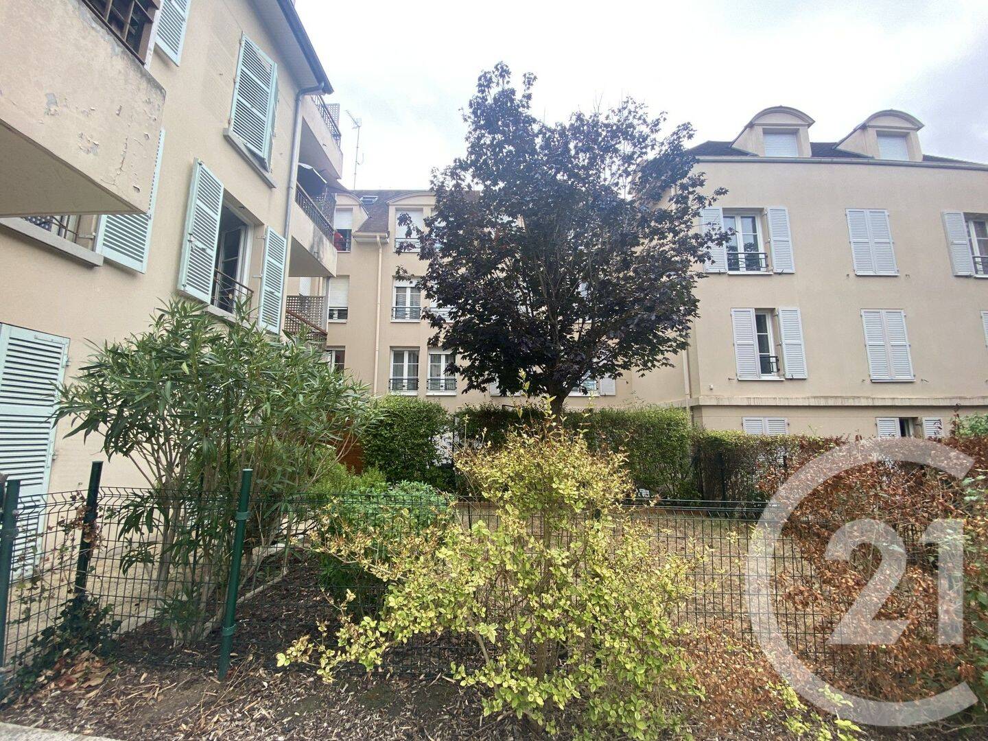 Appartement 1 pièce 28 m² · à Yerres · 27,7 m² · 750 €/mois