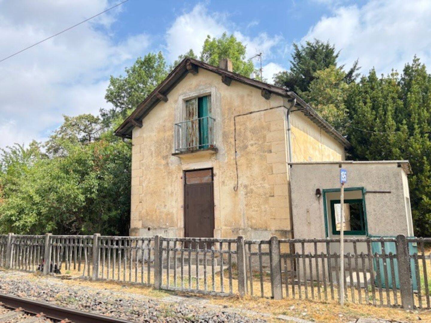Maison 4 pièces 69 m² · à Bengy-sur-Craon · 69 m² · 32 000 €