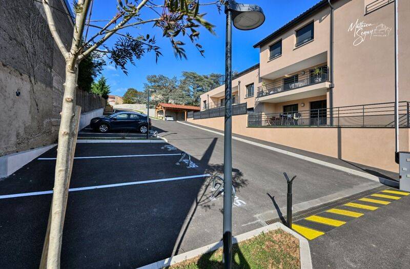 Appartement 4 pièces 91 m² · à Vaugneray · 91 m² · 399 000 €