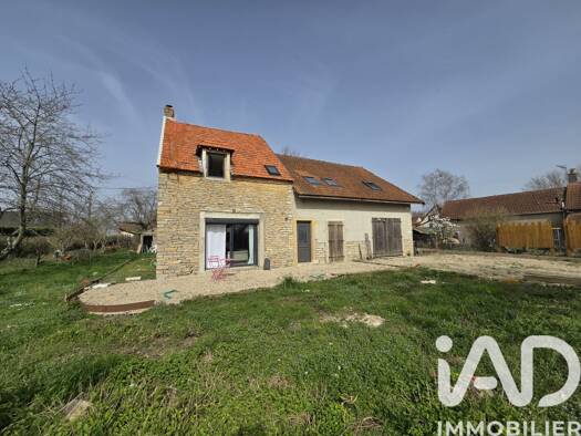 Villa à vendre 210 000 € 3 pièces 2 chambres 73,1 m² 2 225 m² de terrain Esbarres 21170
