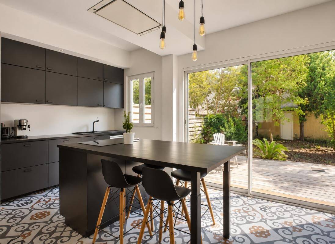 Maison 5 pièces 134 m² · à Bordeaux · 134 m² · 595 000 €