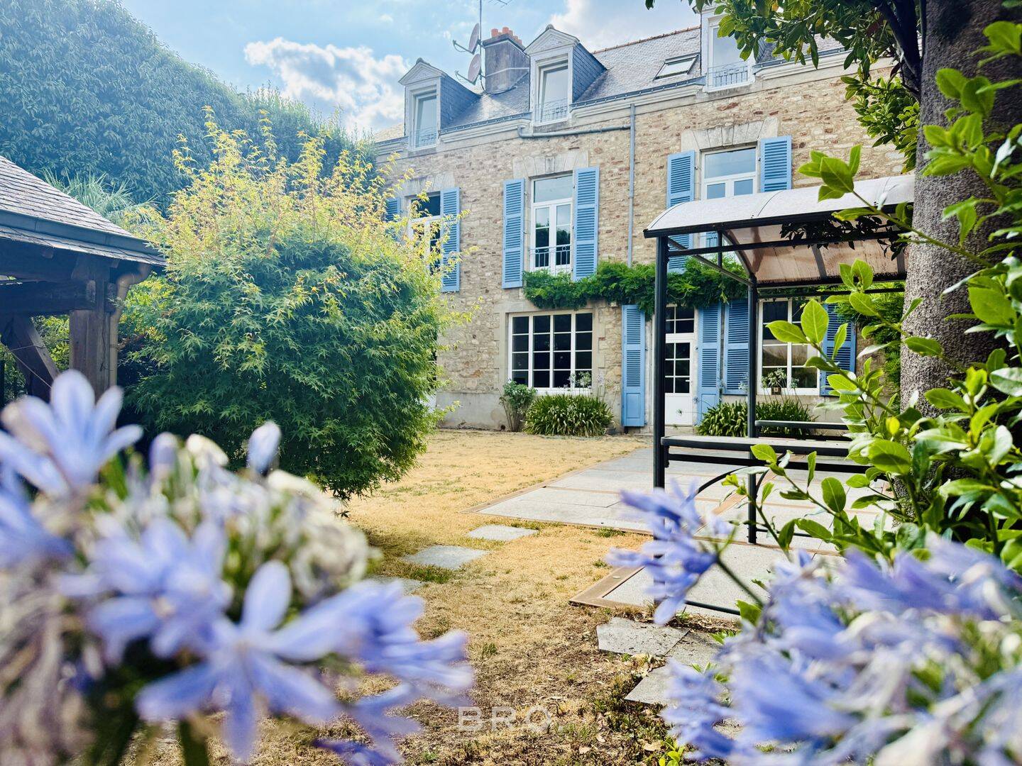 Maison 10 pièces 350 m² · à Vannes · 350 m² · 1 999 000 €