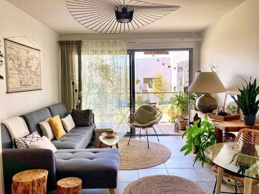 Duplex à vendre 190 000 € 2 pièces 1 chambre 45 m² 1er étage Mairie Bourg Bègles 33130