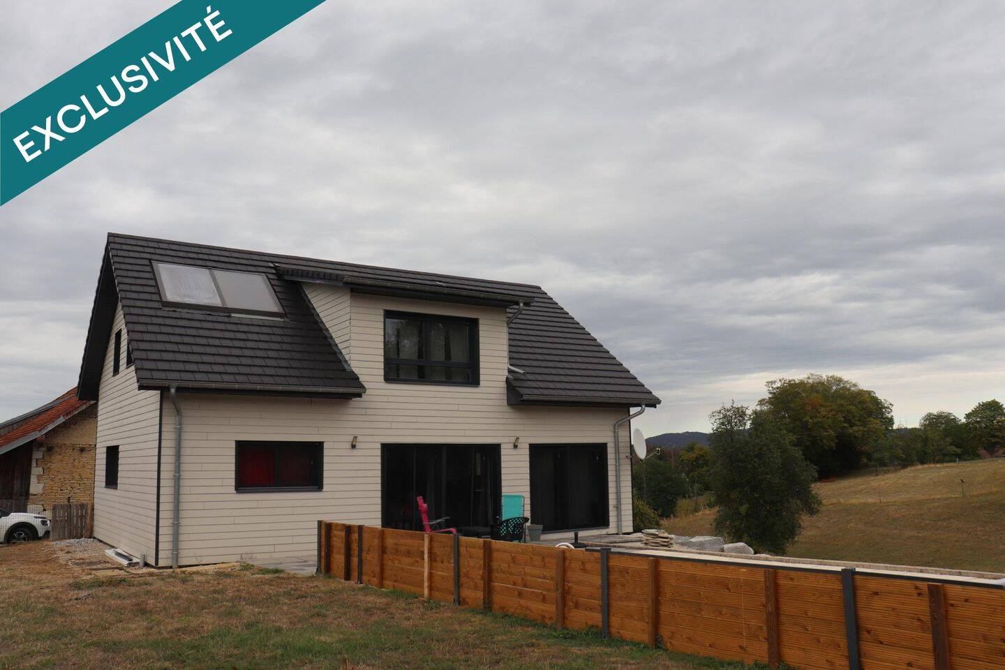 Maison 6 pièces 156 m² · à Vellevans · 156 m² · 376 000 €