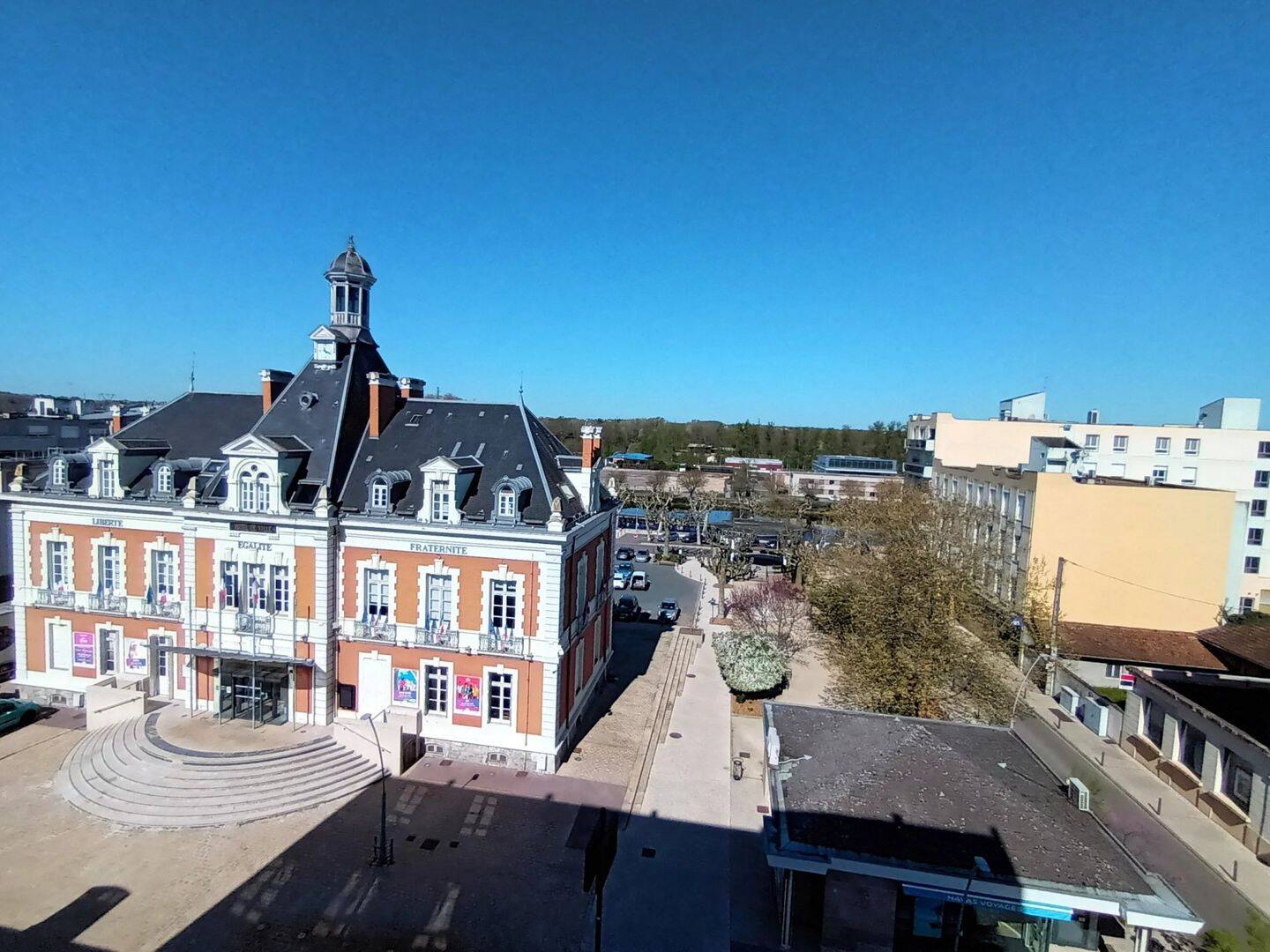 Appartement 2 pièces 46 m² · à Montceau-les-Mines · 45,7 m² · 49 000 €