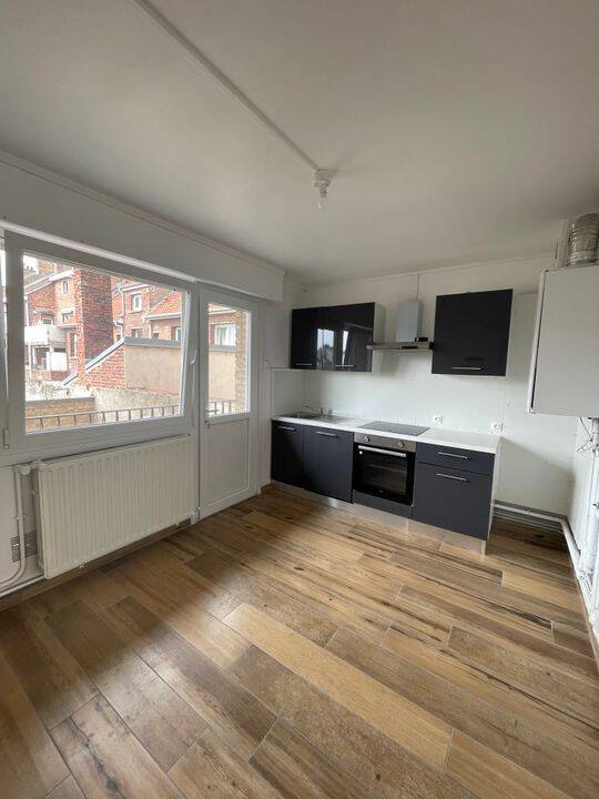 Appartement 4 pièces 75 m² · à Coudekerque-Branche · 75 m² · 919 €
