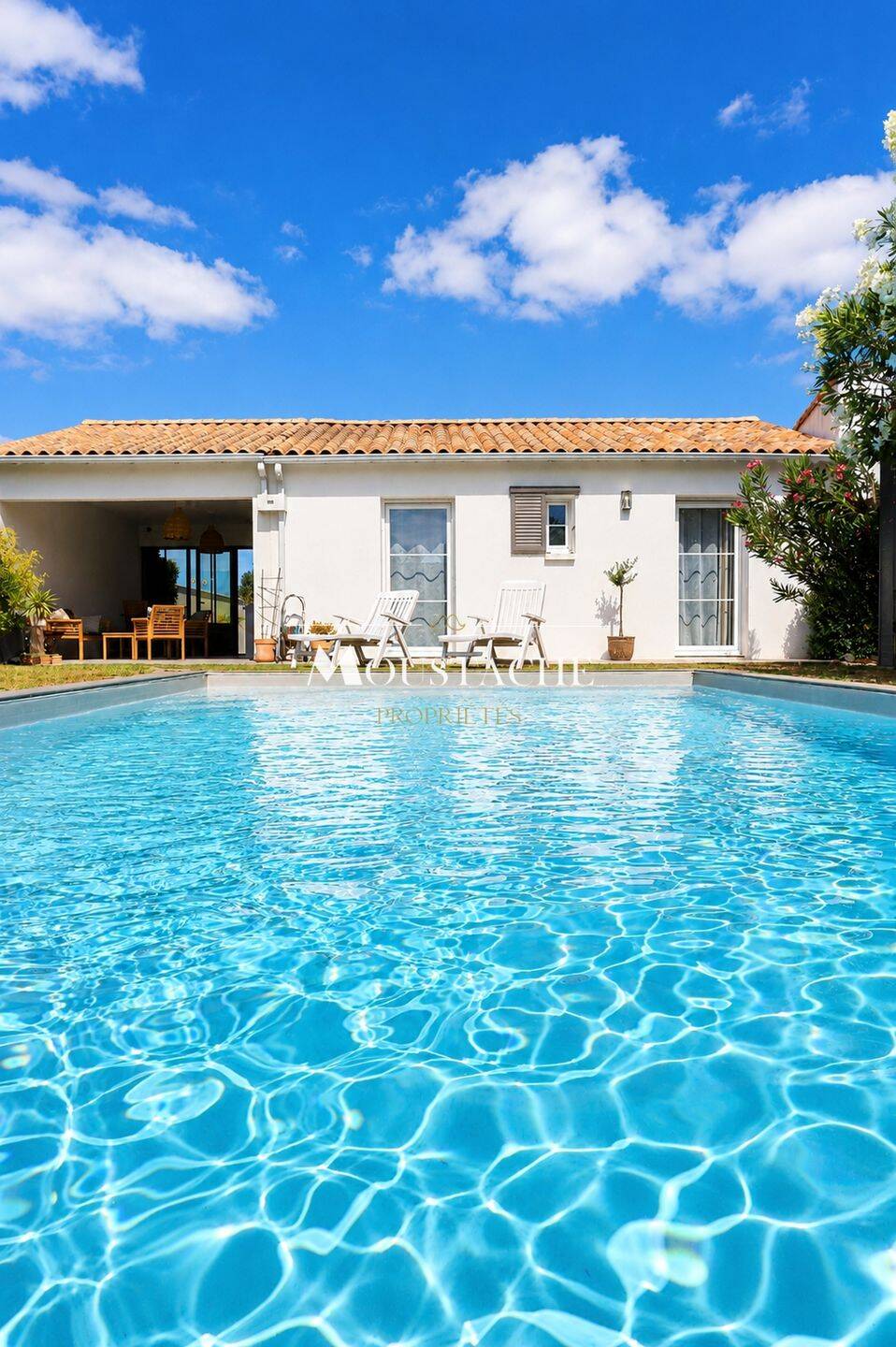 Maison 5 pièces 99 m² · à Vaux-sur-Mer · 99 m² · 650 000 €