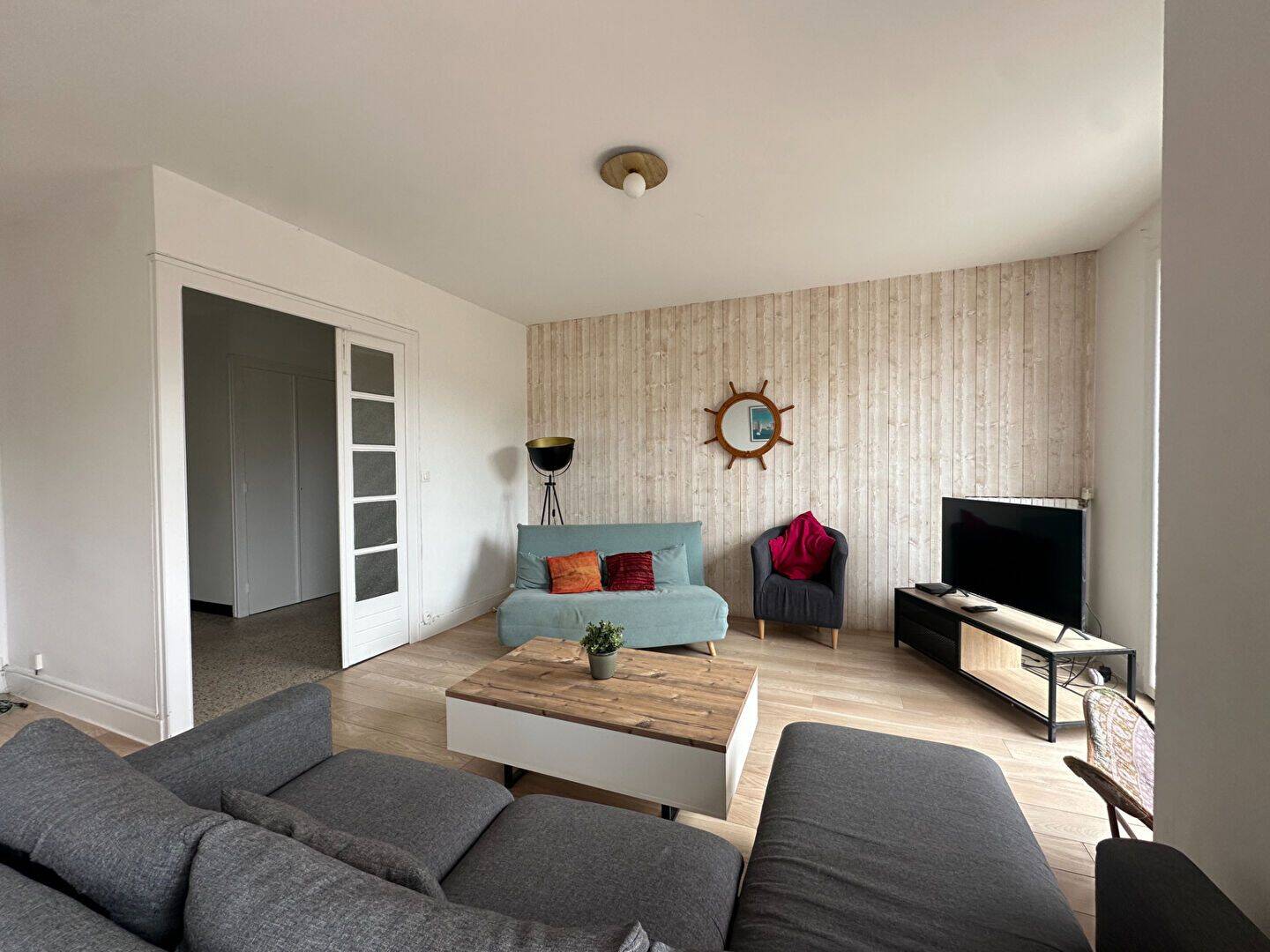 Maison 5 pièces 130 m² · à La Rochelle · 130 m² · 2 200 €