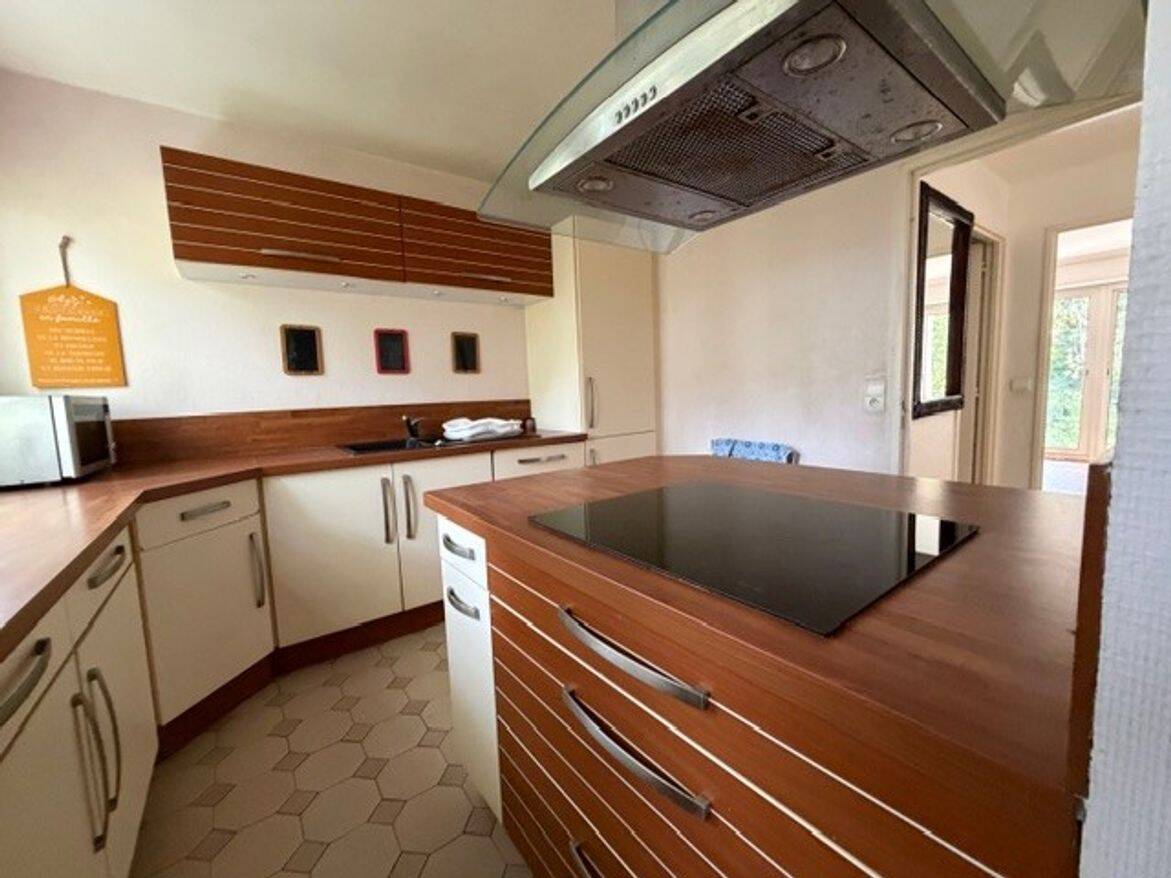 Appartement 5 pièces 92 m² · à Verneuil-sur-Seine · 91,9 m² · 183 000 €