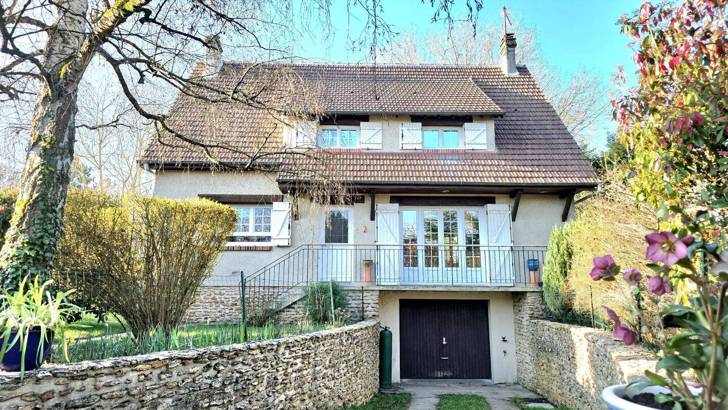 Maison 5 pièces 105 m² · à Faverolles · 105 m² · 279 000 €
