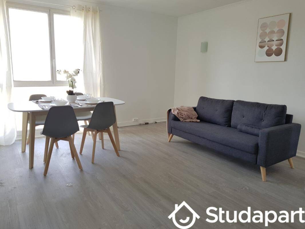 1 pièce 10 m² · à Argenteuil · 10 m² · 525 €/mois