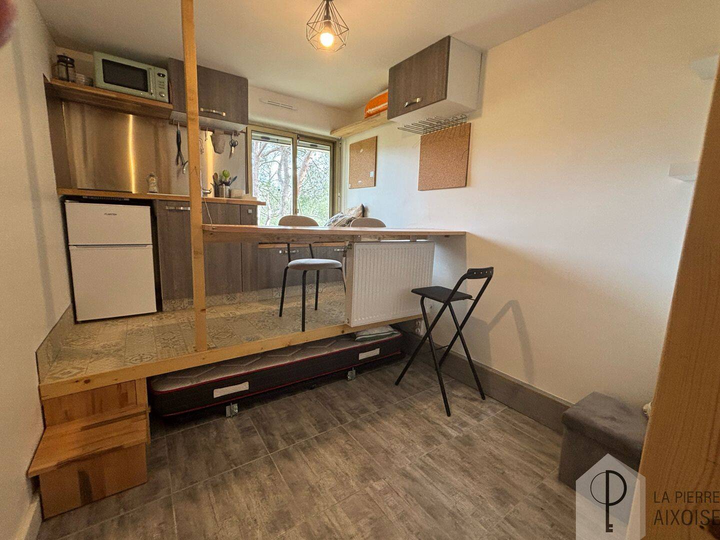 Appartement 1 pièce 15 m² · à Aix-en-Provence · 14,6 m² · 600 €