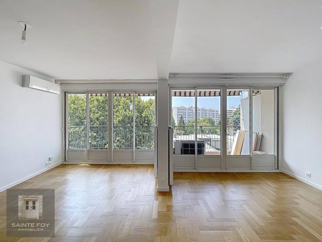 Appartement 5 pièces 116 m² · à Sainte-Foy-lès-Lyon · 116 m² · 1 900 €/mois