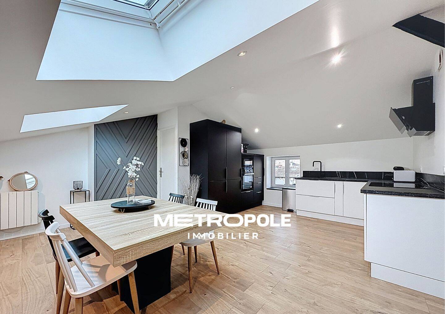 Appartement 3 pièces 118 m² · à Tarare · 118 m² · 160 000 €