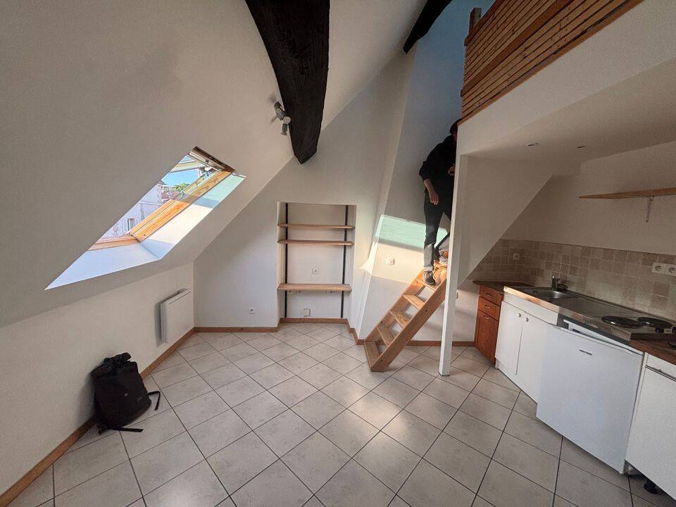 Appartement 1 pièce 18 m² · à Palaiseau · 18 m² · 570 €