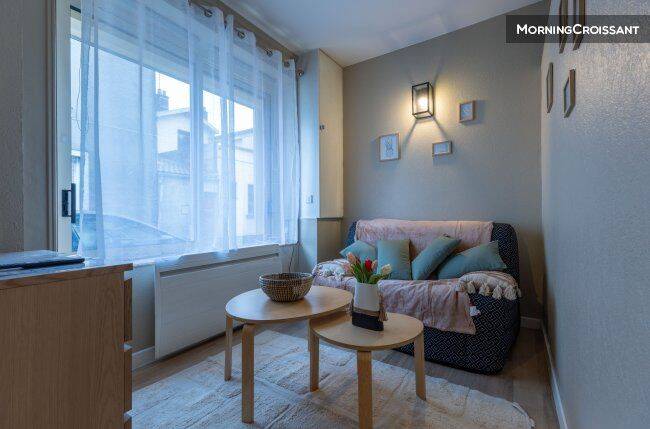 Appartement 2 pièces 37 m² · à Saint-Laurent-sur-Sèvre · 37 m² · 600 €