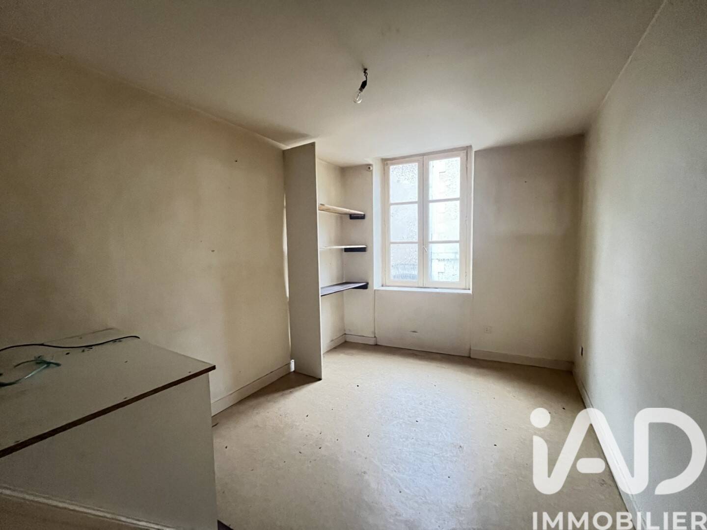 Maison 3 pièces 55 m² · à Saint-Savin · 55 m² · 29 800 €