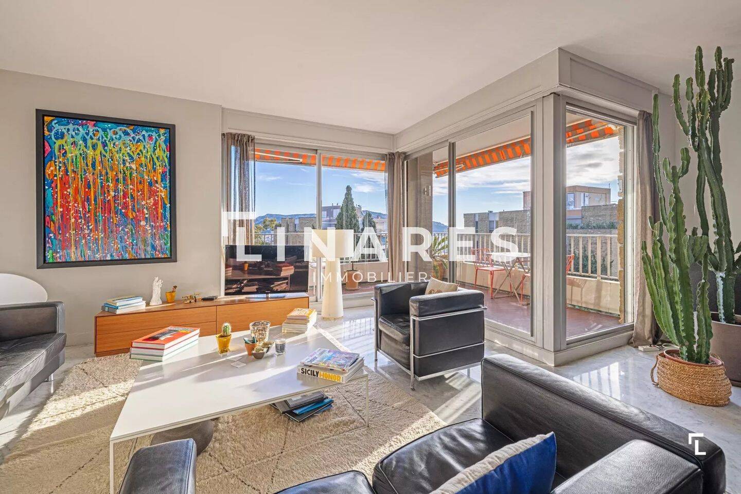 Appartement 4 pièces 124 m² · à Marseille 7ème Arrondissement · 124 m² · 890 000 €