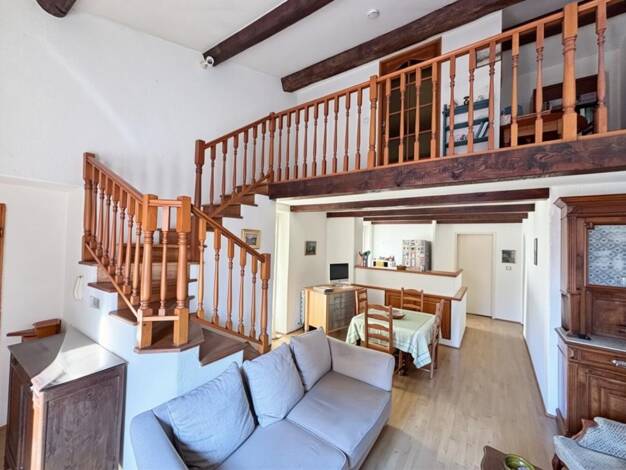 Maison de ville à vendre 250 000 € 4 pièces 3 chambres 95 m² 2 440 m² de terrain La Balance-Palais des Papes Avignon 84000