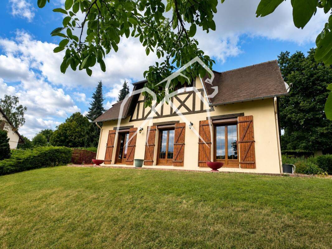 Maison 6 pièces 120 m² · à Catenay · 120 m² · 230 000 €