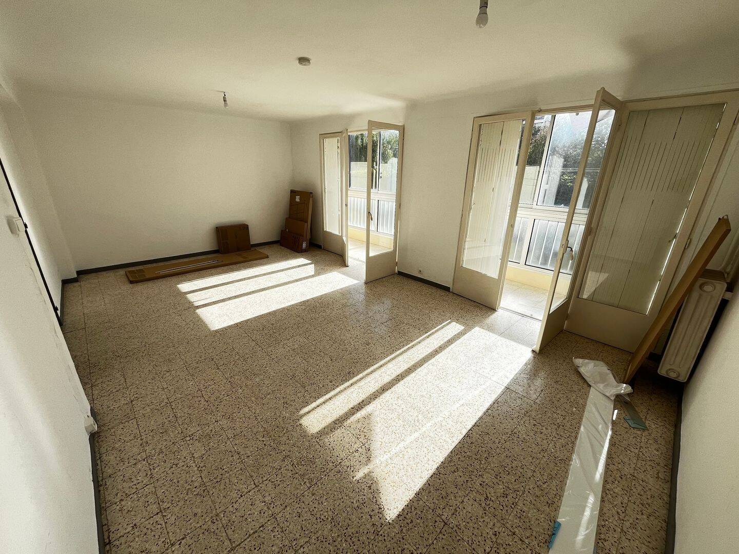 Appartement 3 pièces 70 m² · à Toulon · 70 m² · 970 €