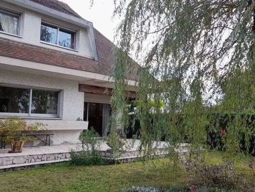Maison à vendre 249 000 € 6 pièces 4 chambres 145 m² 1 664 m² de terrain Bruyères-et-Montbérault 02860