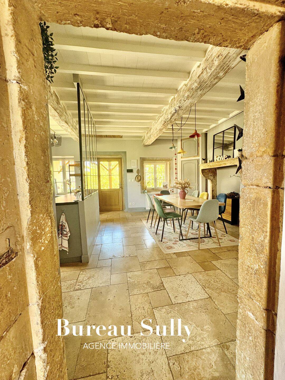 Maison 6 pièces 169 m² · à Pollionnay · 169 m² · 690 000 €