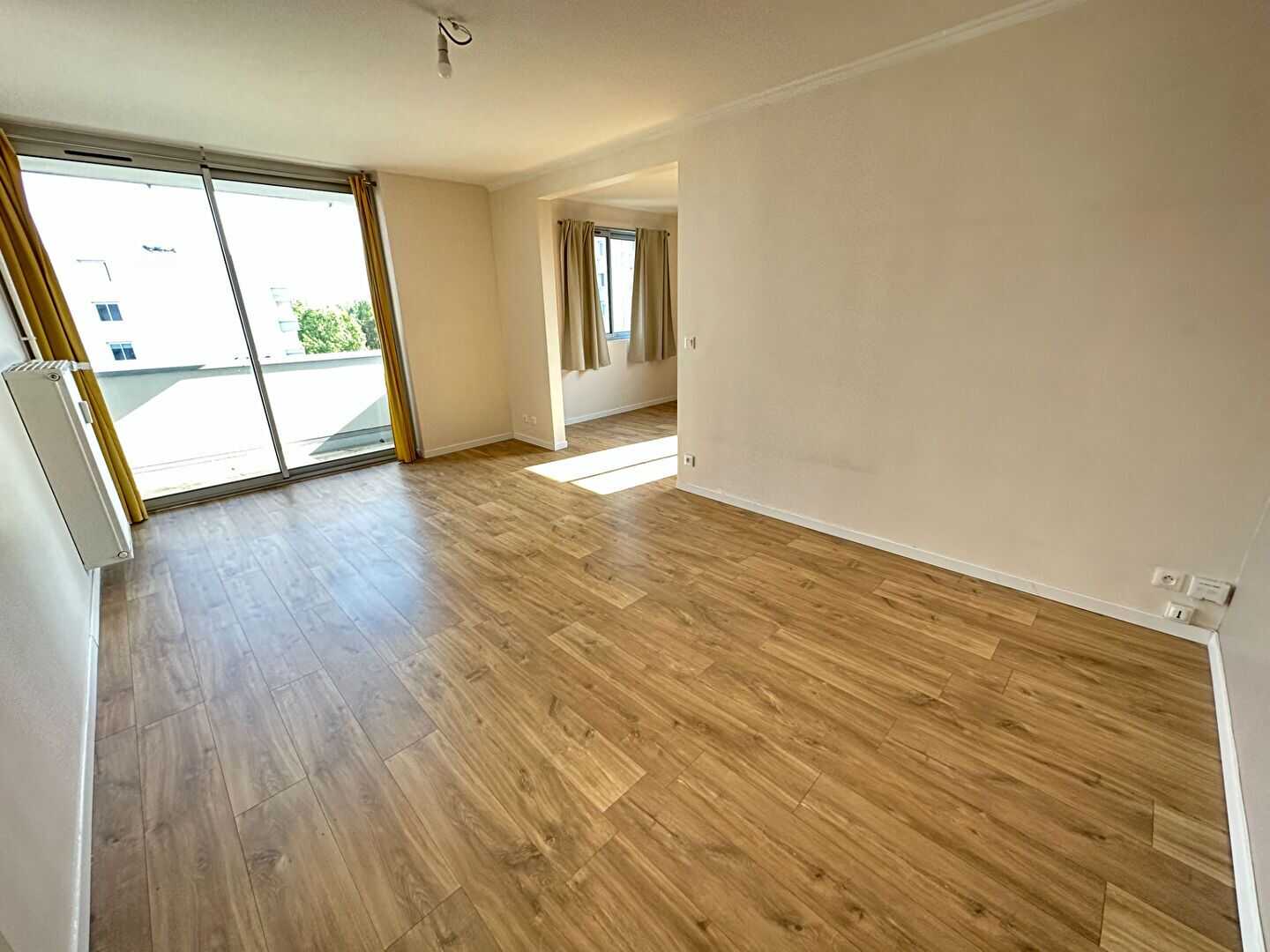 Appartement 3 pièces 78 m² · à La Madeleine · 77,7 m² · 1 110 €/mois