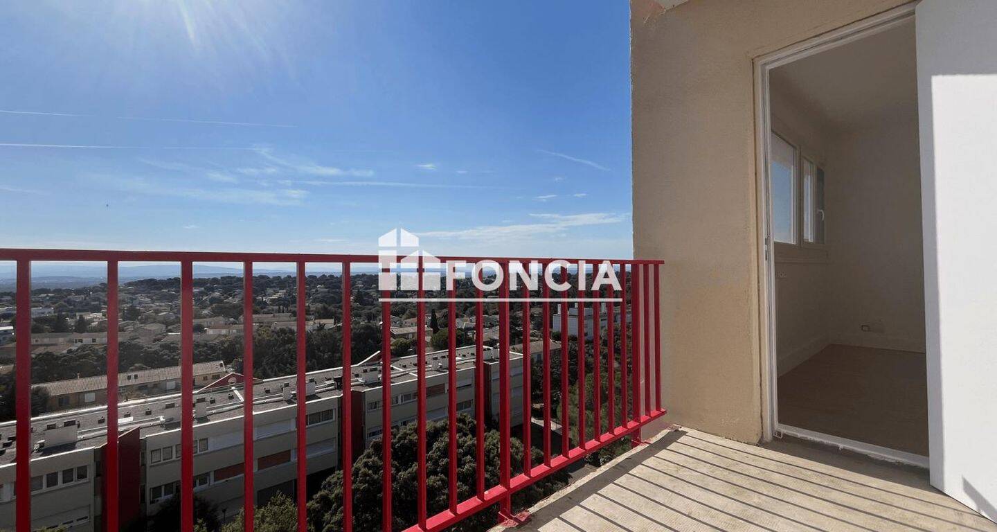 Appartement 3 pièces 70 m² · à Villeneuve-lès-Avignon · 69,8 m² · 695 €
