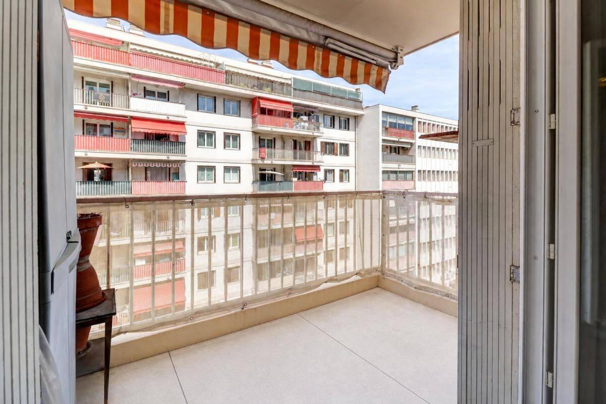 Appartement 3 pièces 59 m² · à Nice · 59 m² · 195 000 €