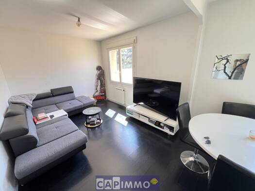 Appartement à vendre 129 000 € 2 pièces 1 chambre 41 m² Étage 1/2 Toulon 83000