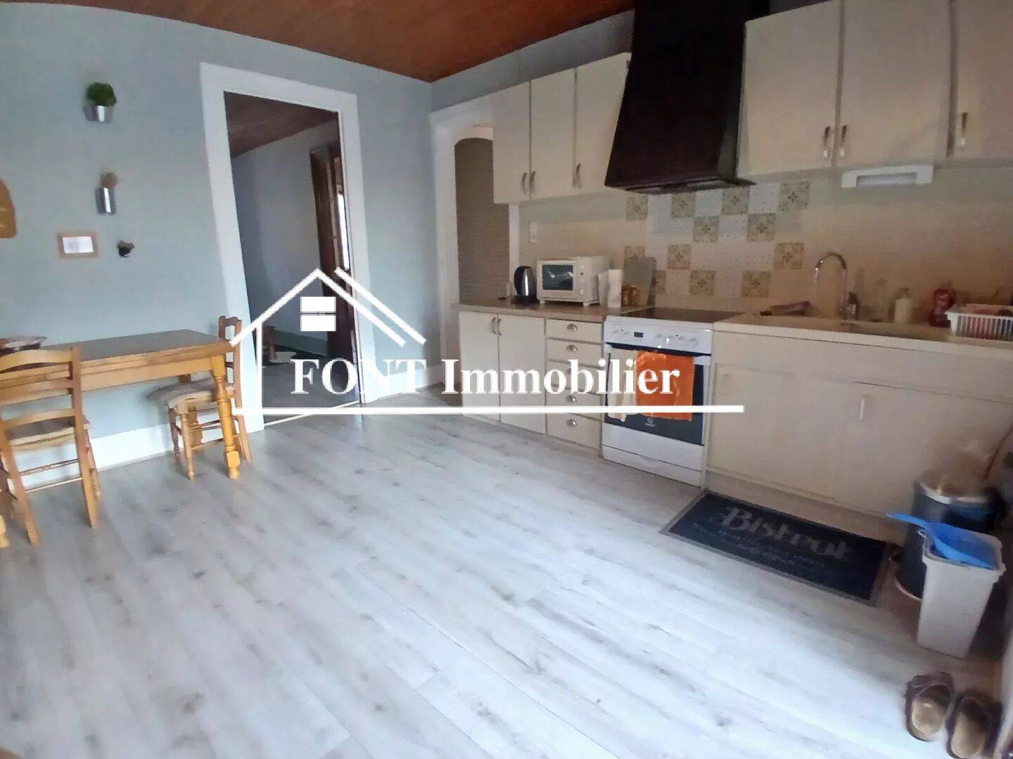 Appartement 5 pièces 103 m² · à Saint-Paul-en-Jarez · 103 m² · 149 000 €